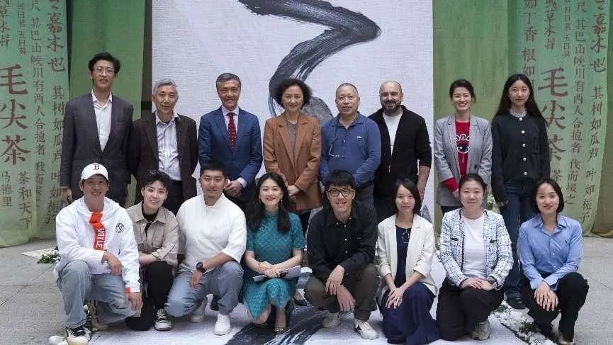 骄傲信阳,马德里信阳毛尖