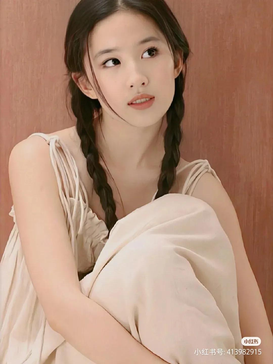 神仙姐姐刘亦菲花絮,神仙姐姐刘亦菲礼服