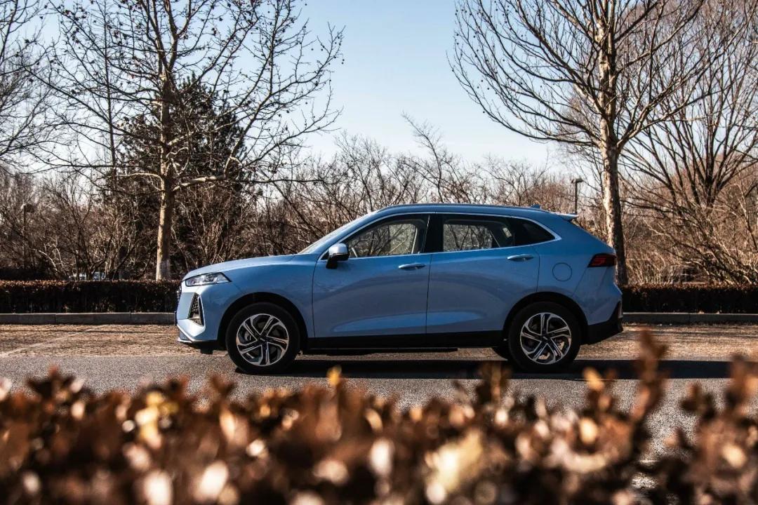 玛奇朵是插电混动版吗,玛奇朵插混版油耗