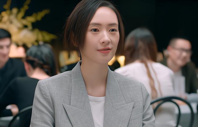 “闺蜜为什么总弯腰系鞋带”闺蜜走后,婆婆的回答,我和闺蜜绝交