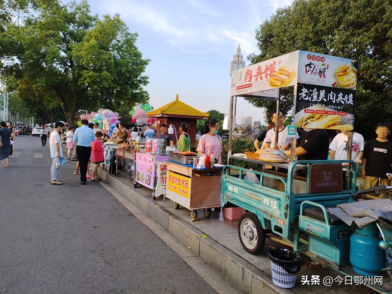 夜市地摊生意,鄂州市凤凰夜市