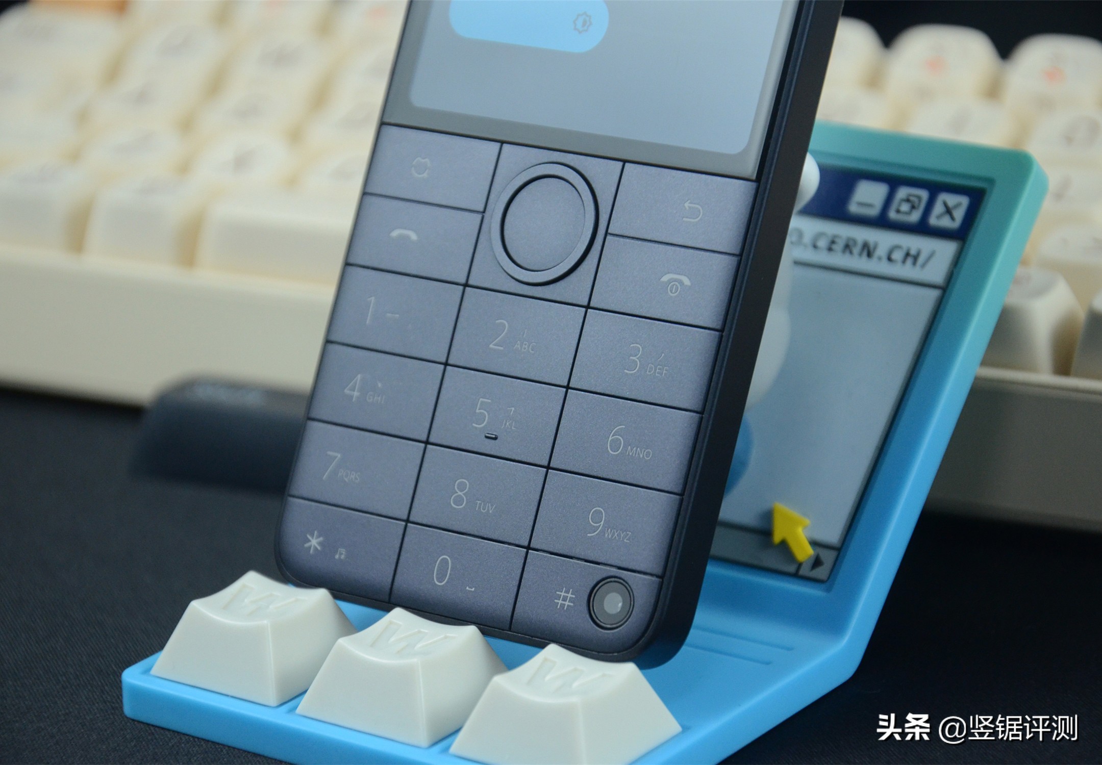 多亲手机f22pro怎么插卡,多亲手机f22pro官方