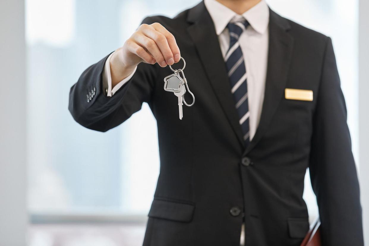 郑州商铺买房政策,郑州现在买商铺合适吗