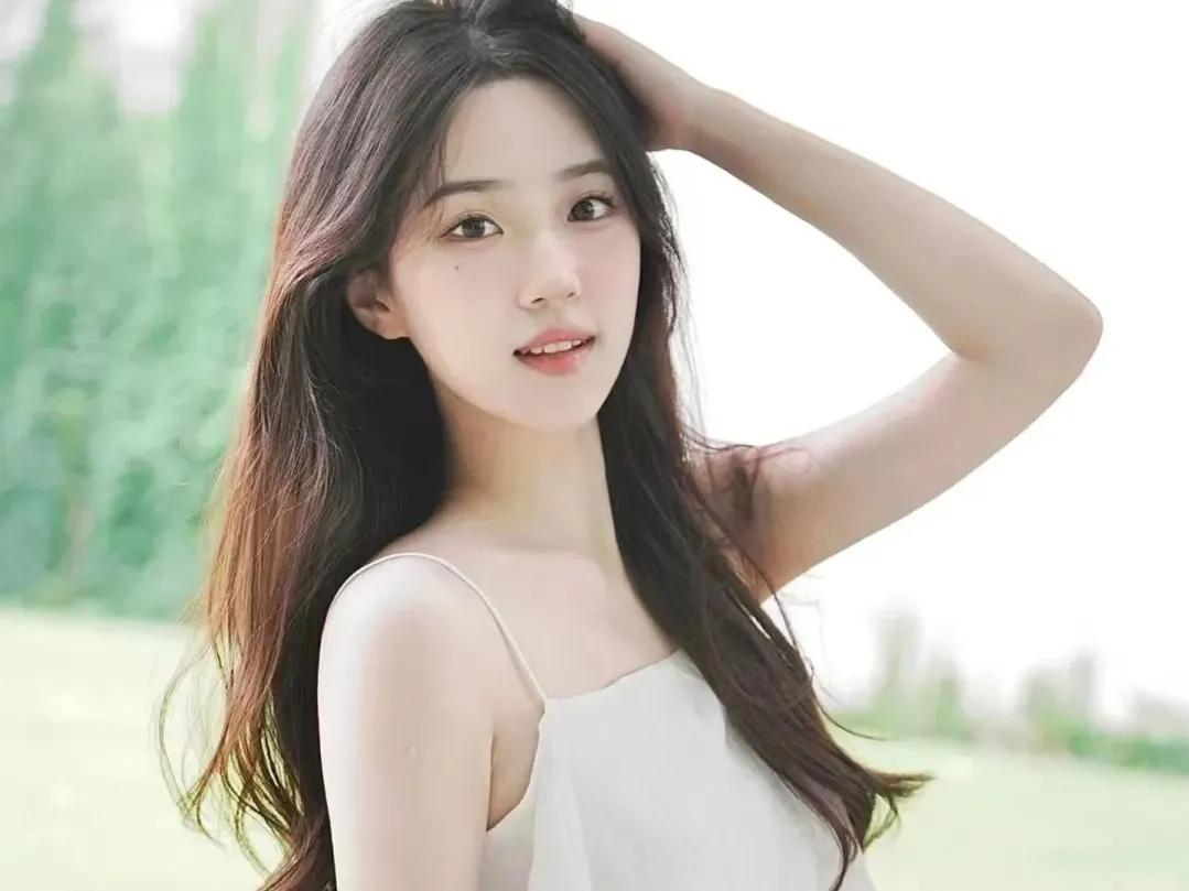 我丑你瞎全部章节,我丑你瞎下一句