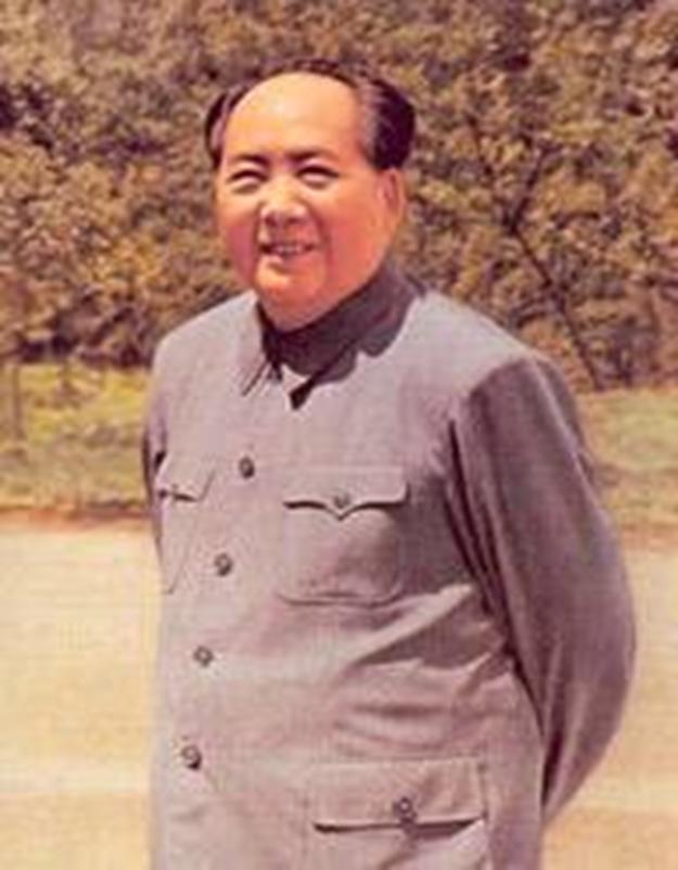 中国第一颗原*弹子**爆炸后，记者*诺斯**问毛主席：原*弹子**还是纸老虎吗