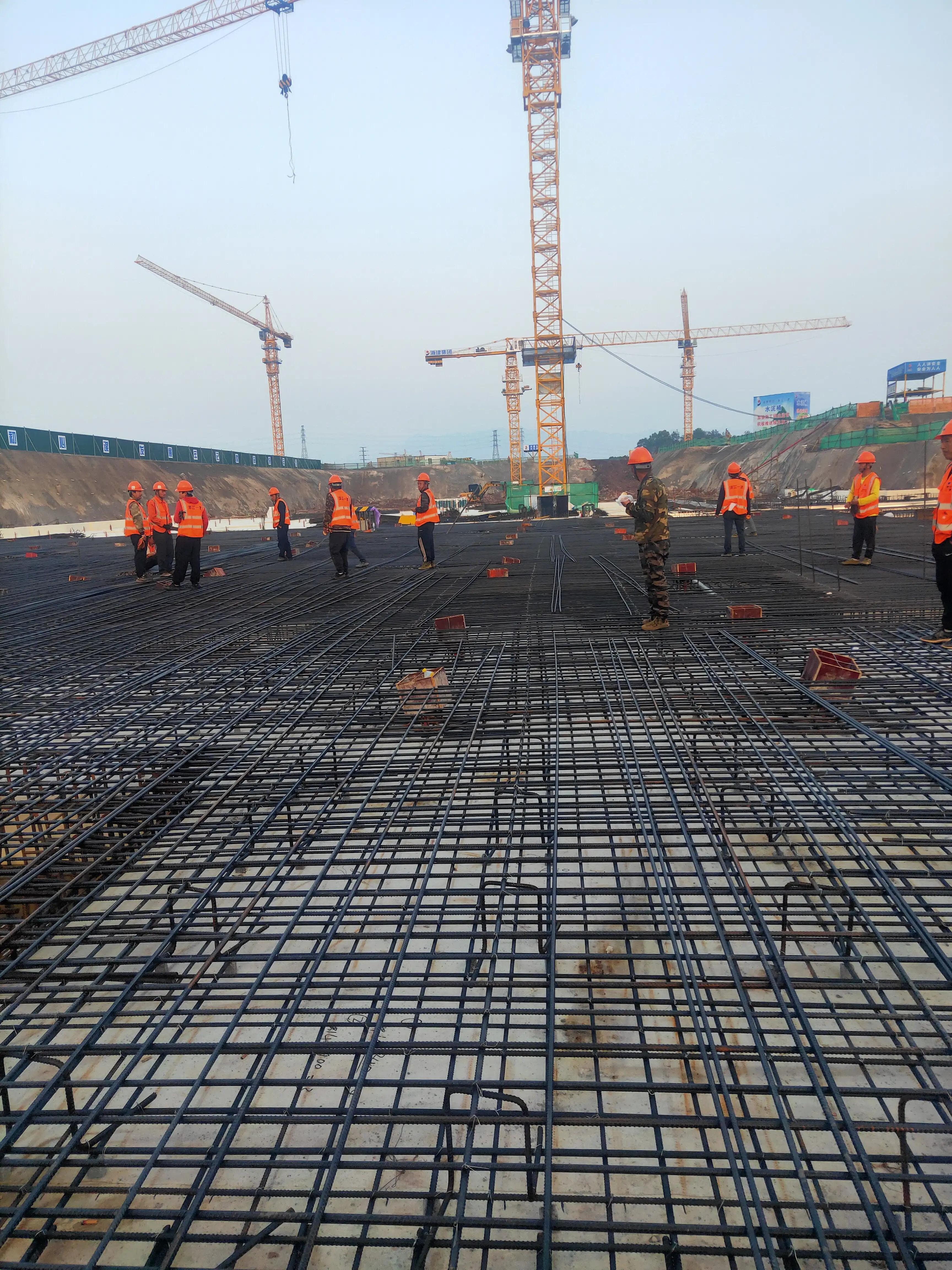 疫情放开后为什么工作那么难找呢,受疫情影响全国农民工怎样