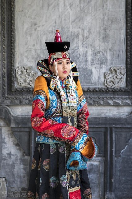 蒙古族的历史文化和习俗,关于蒙古族的各种资料