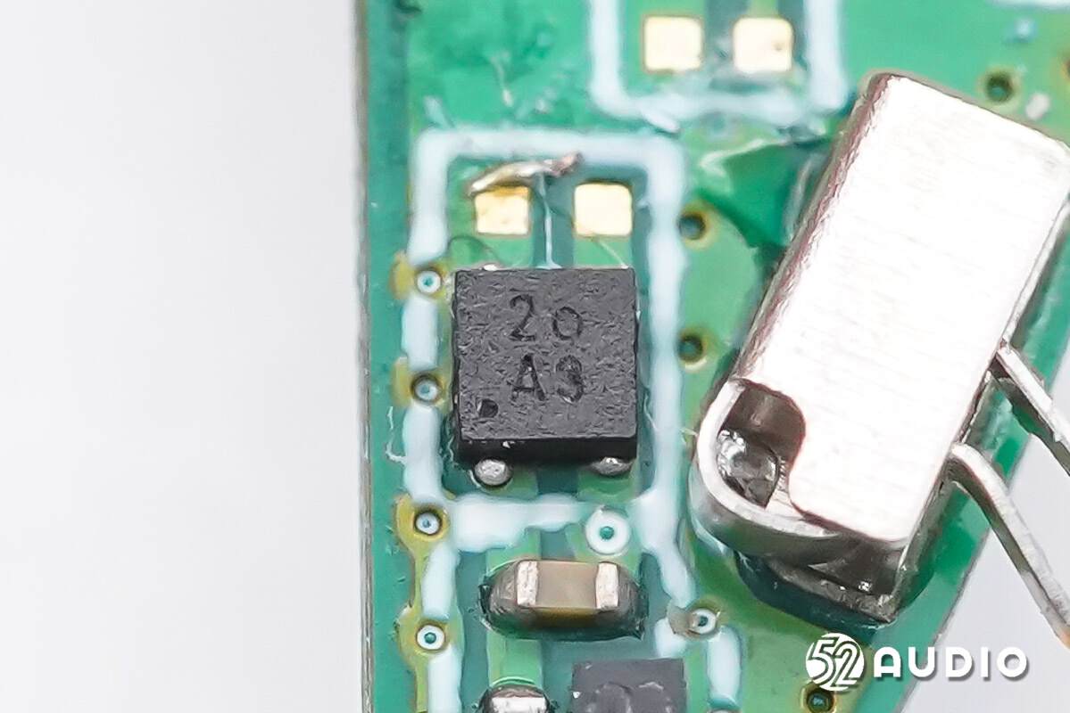 公牛gnv-vh140w耳机拆解,公牛tws耳机充电仓拆机