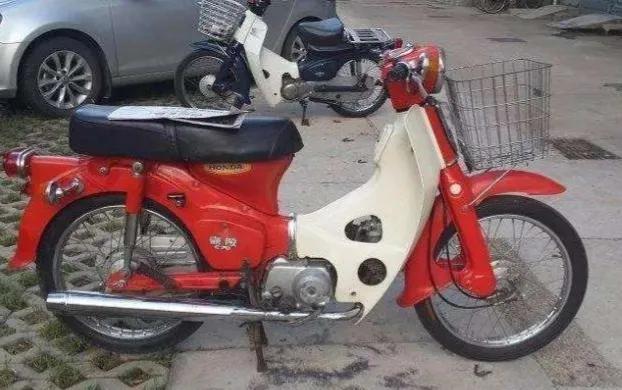 八十年代最火的6款摩托车,80年代最受年轻人的喜爱的摩托车