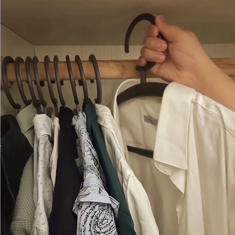 实用简易落地衣架,特别实用的家中必备好衣架