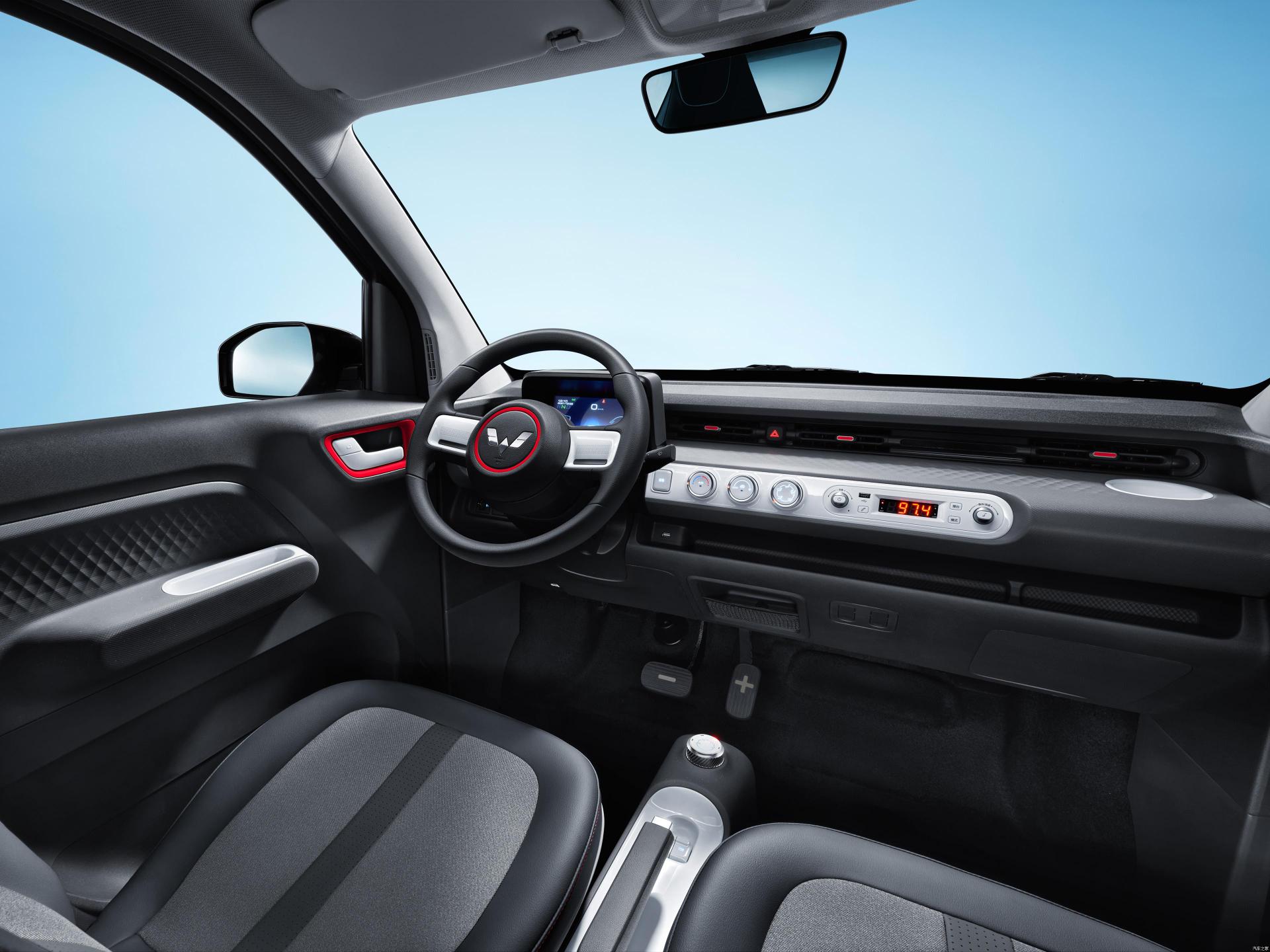 去买五菱宏光miniev,低价出售五菱miniev