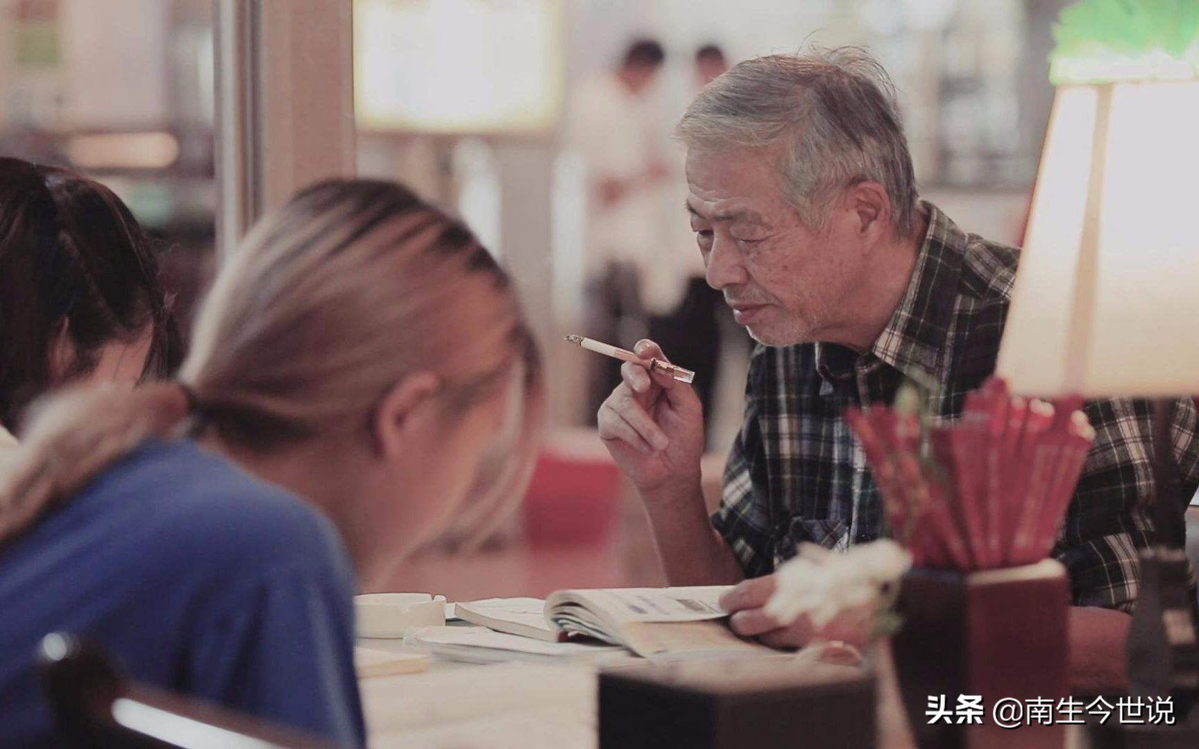 26万日元日本人的平均月薪是,日本年均收入422万日元