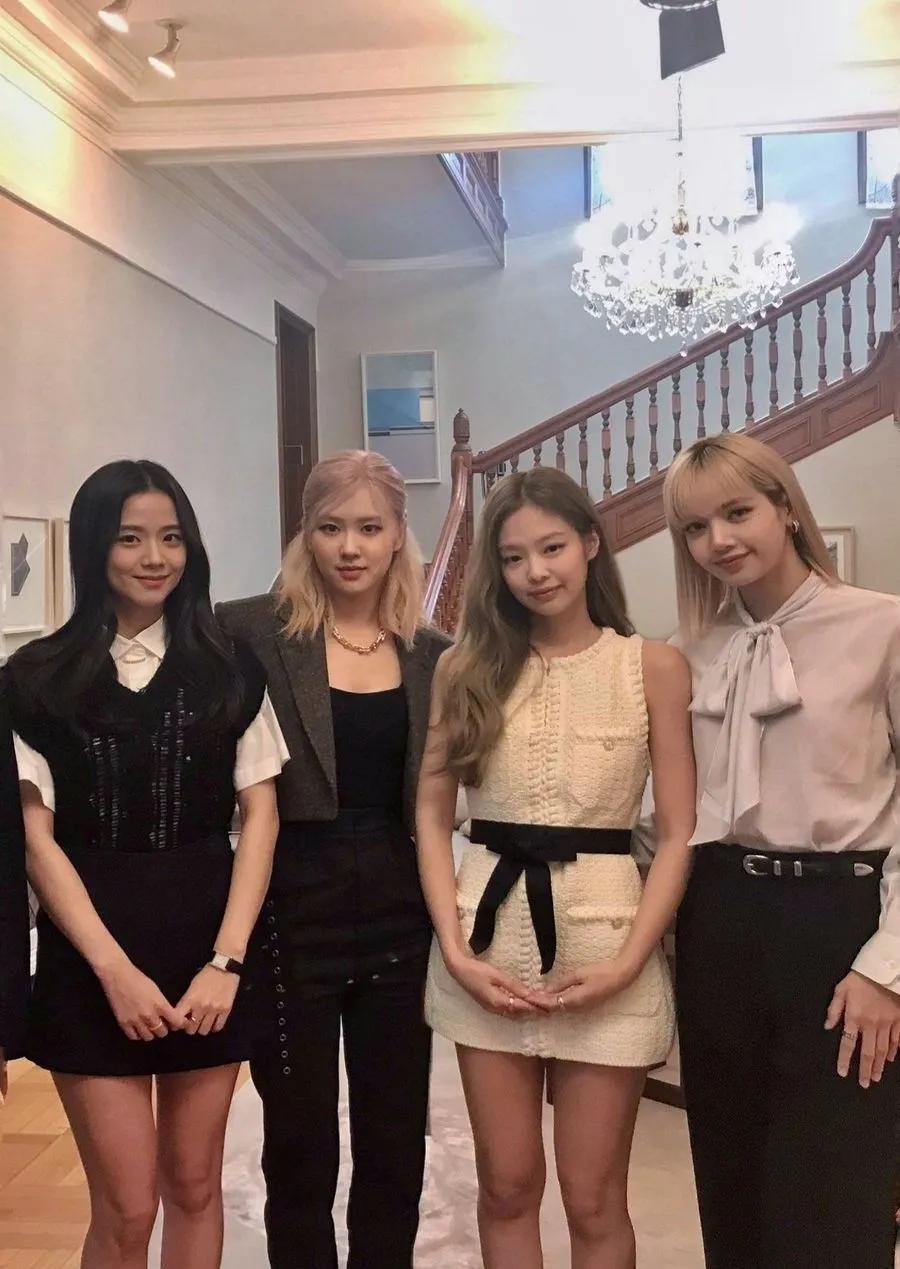 缁椈濂冲jenny绀句氦浜浉,缁椈濂冲jenny璧扮