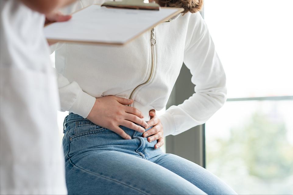 姨妈结束会阴处撕裂疼痛,会阴撕裂伤口疼痛是什么原因