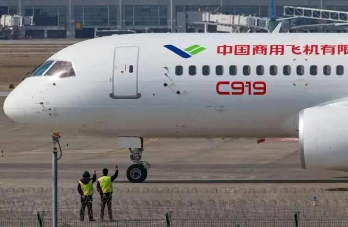 160架飞机引发矛盾!美国*官高**发出警告:不买波音就断供C919