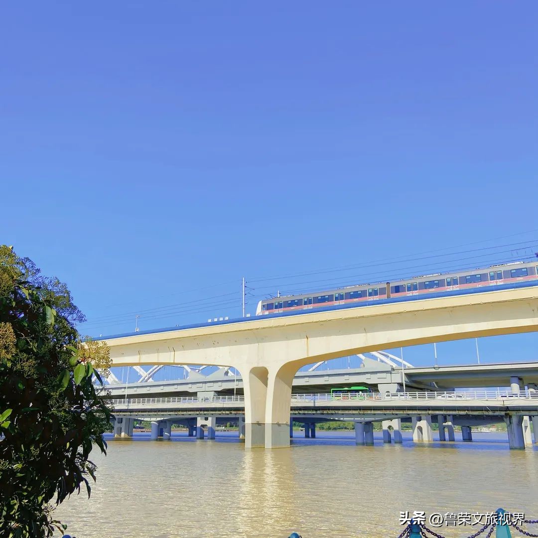 西安坐地铁旅游全攻略,西安半日游地铁