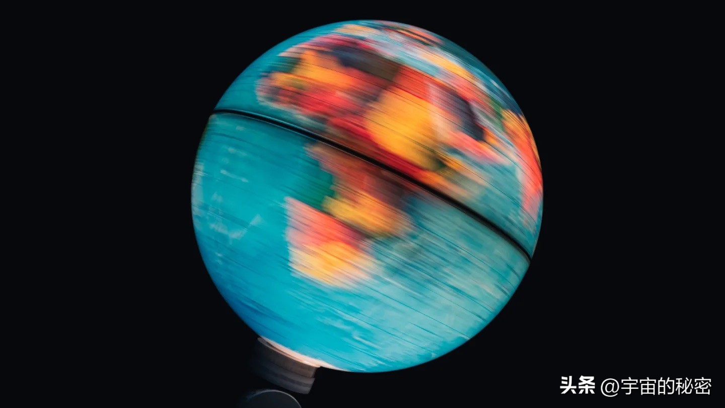 地球公转和自转都是旋转的吗,地球不停自转人为什么不会跟着转