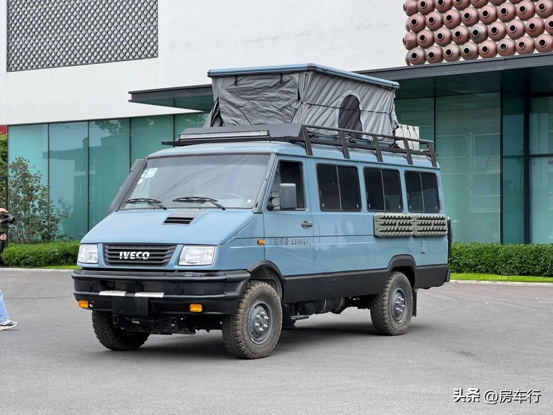 四驱依维柯房车2045自动挡,依维柯2045高顶加长版房车