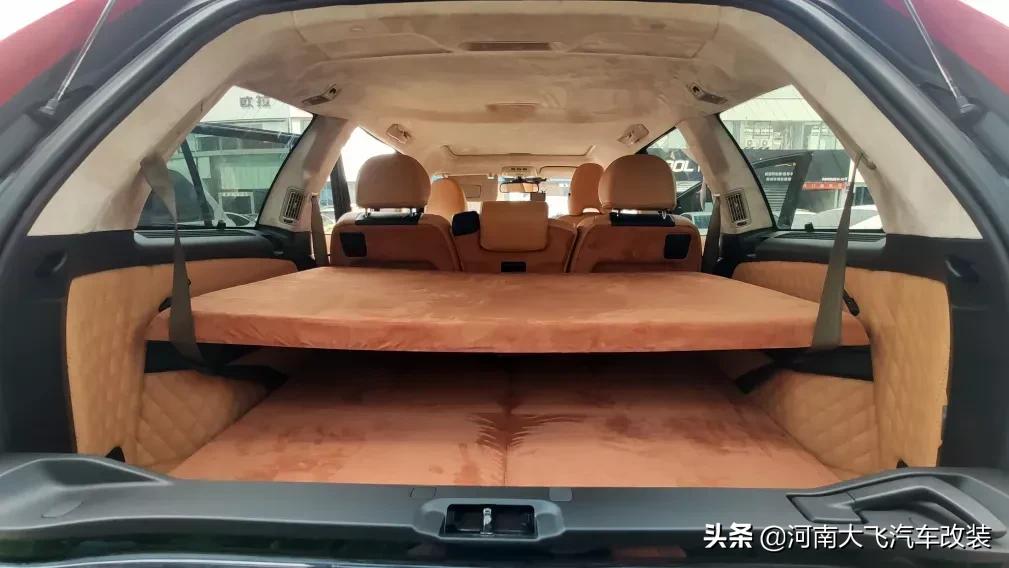 老款沃尔沃内饰布局,10年沃尔沃xc90改装案例