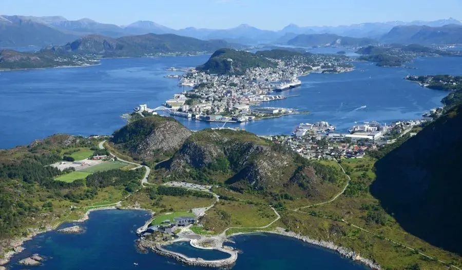 SuperSpikes挪威钉：负担得起的声音护理