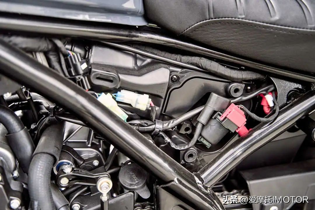 香帅苍云500max对比cm500,苍云500对比香帅650哪个好看