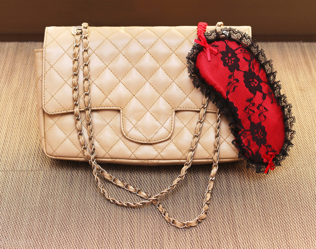 怎么分辨真皮和人造皮,教你用一滴水辨别真皮和人造皮革