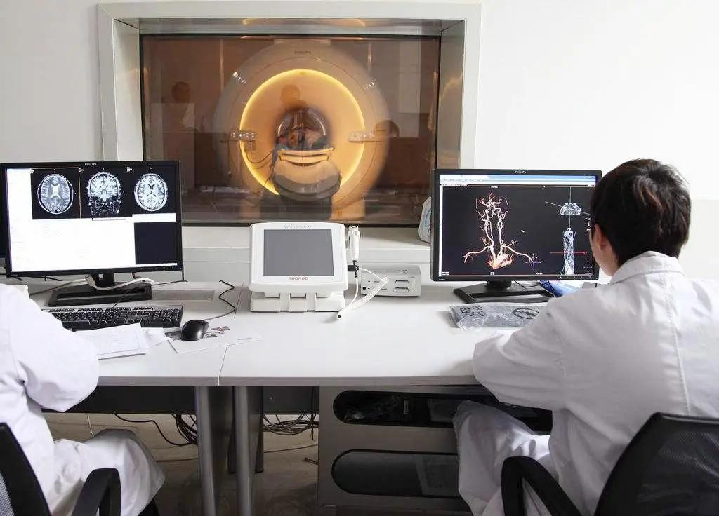 3000万到293万！医械被中国干成白菜价，英媒：对欧美构成威胁！