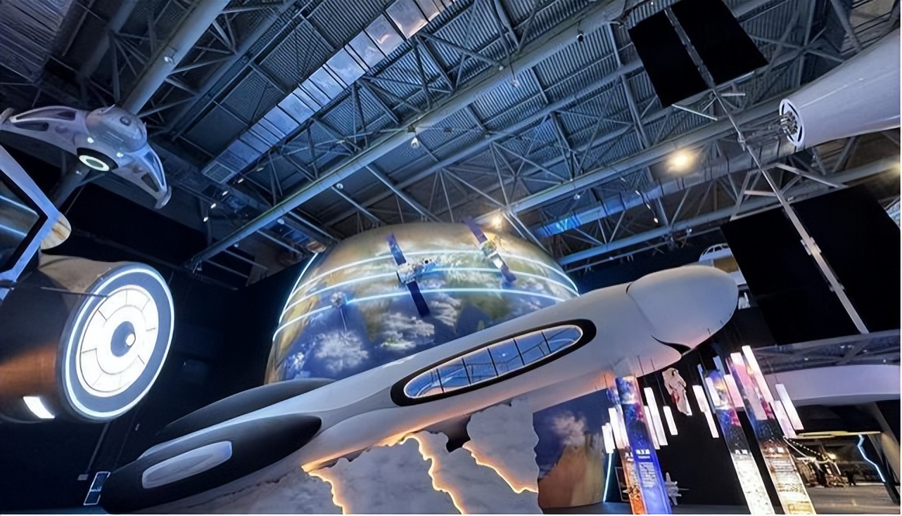 连云港军事游乐基地傲来迷彩世界开业；青岛东方伊甸园项目新进展