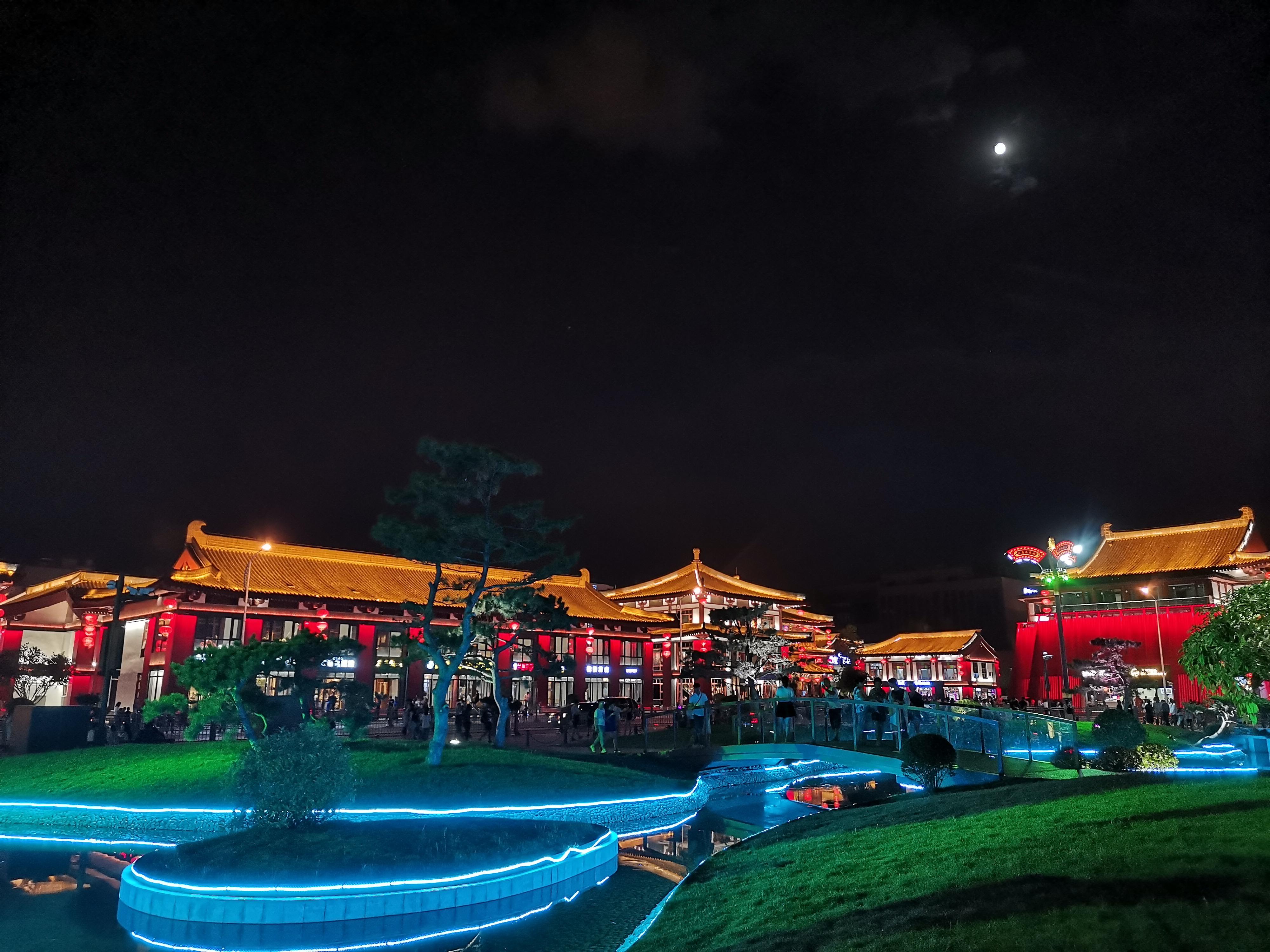 全国十大步行街之一,全国最繁华的十大步行街之一