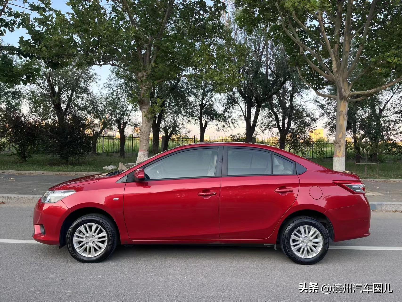 最省油耐用丰田二手车,14年丰田威驰1.5自动挡二手报价