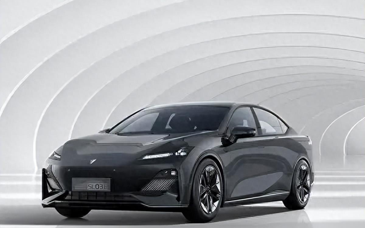 深蓝sl03超级增程尽享驾趣,深蓝sl03趣味体验