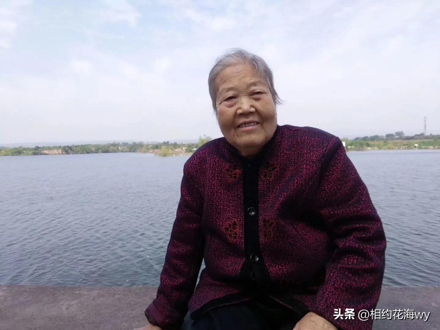 母亲素描速写,母亲素描视频