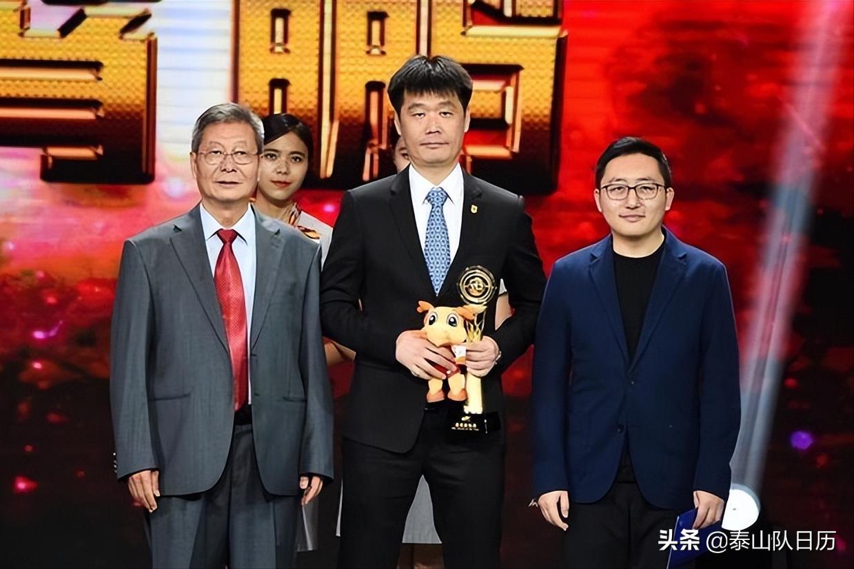 郝伟谈鲁能比赛视频,郝伟为鲁能成功打造出进攻新核心