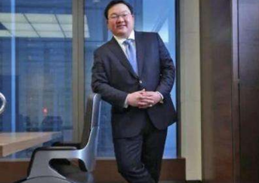 惊天大盗刘特佐：其貌不扬专挑超模巨星，一手掏空马来西亚国库