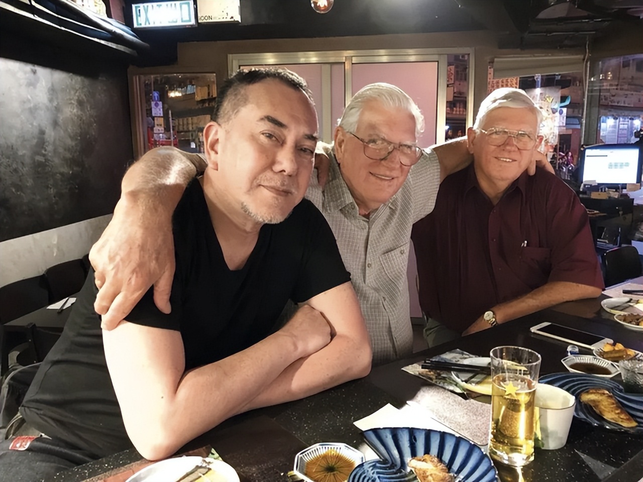 黄秋生是一个怎么样的人,黄秋生是一个怎样的人