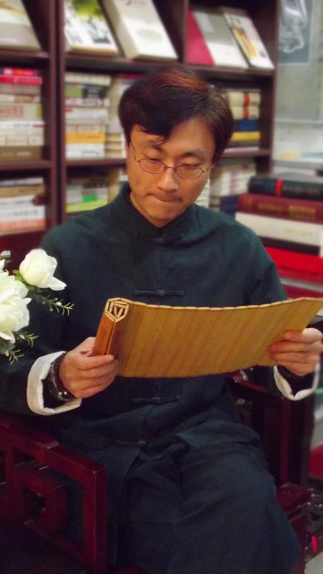 中华姓氏研究院院长冯志亮,冯志亮教授