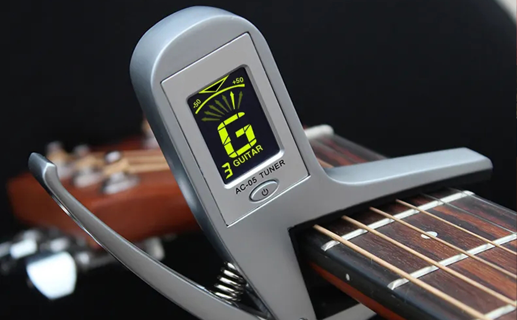 手工吉他好还是品牌吉他好,自学吉他如何选吉他品牌性价比高