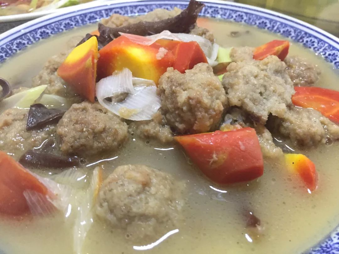 吃到嗓子眼的牛肉面,吃到嗓子眼的榴莲自助