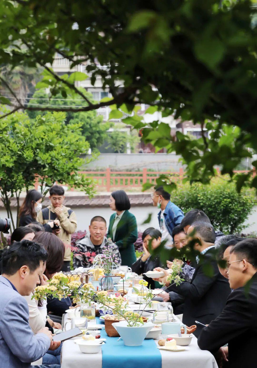离杭州比较近的浙江城市,离杭州很近的市区