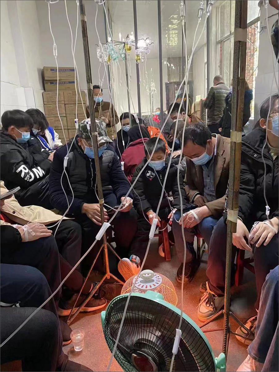 疫情无情，人也无情！昧着良心抢光药品，简直“谋财害命”！