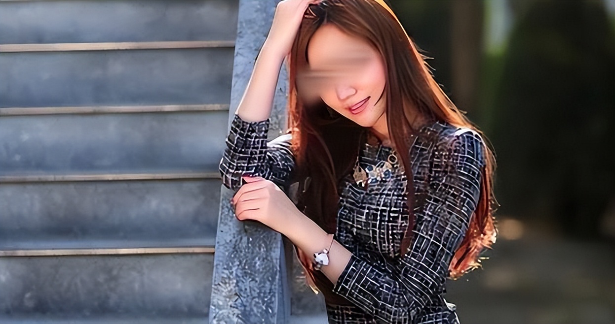 女子试穿包臀裙拒绝退款,包臀裙退换顾客遭到店员责骂