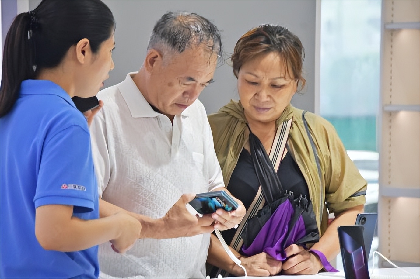 熟悉的三联家电回来了——媒体记者见证三联家电回归济南