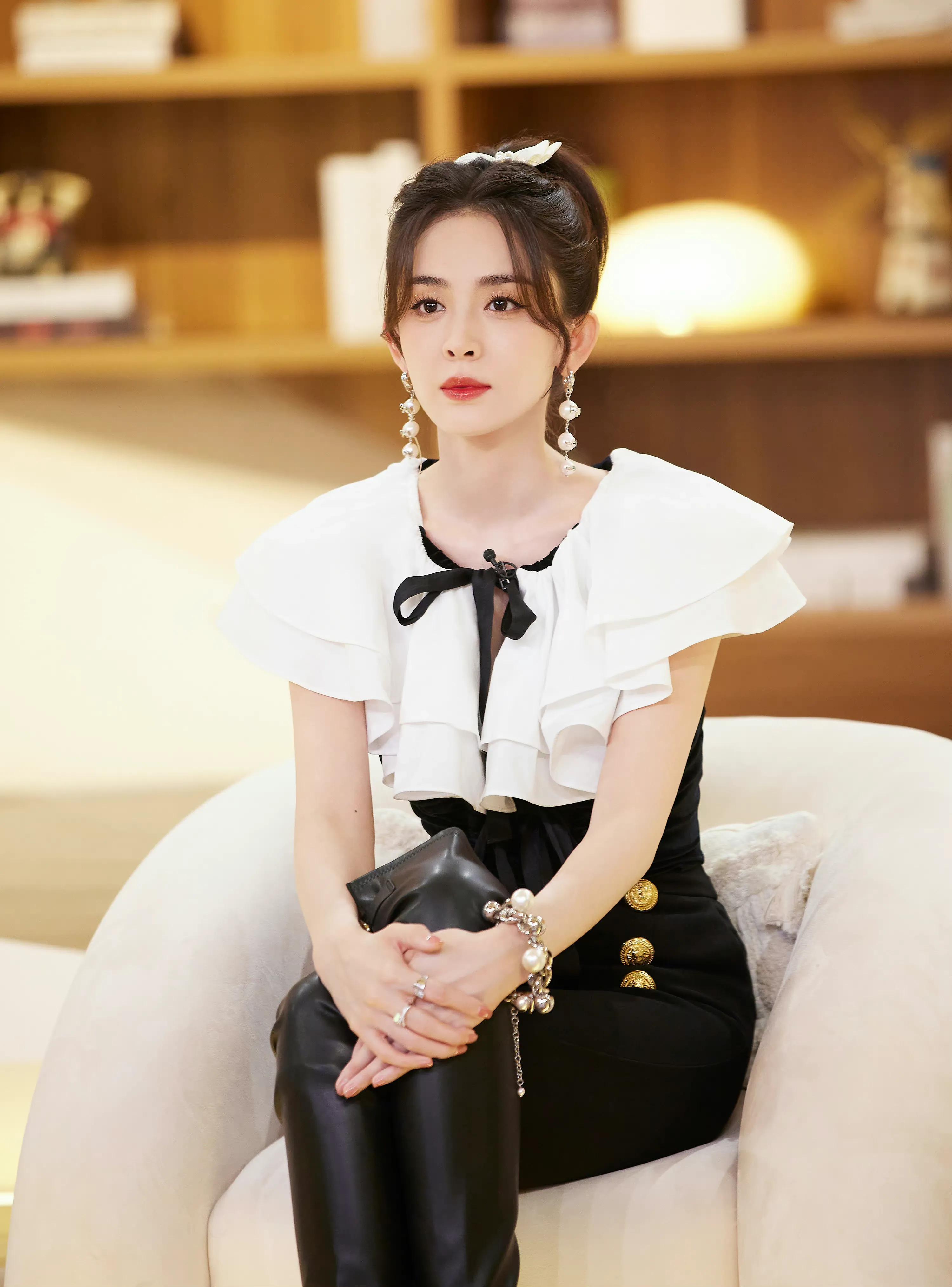 *疆新**第一美女古力娜扎性感写真