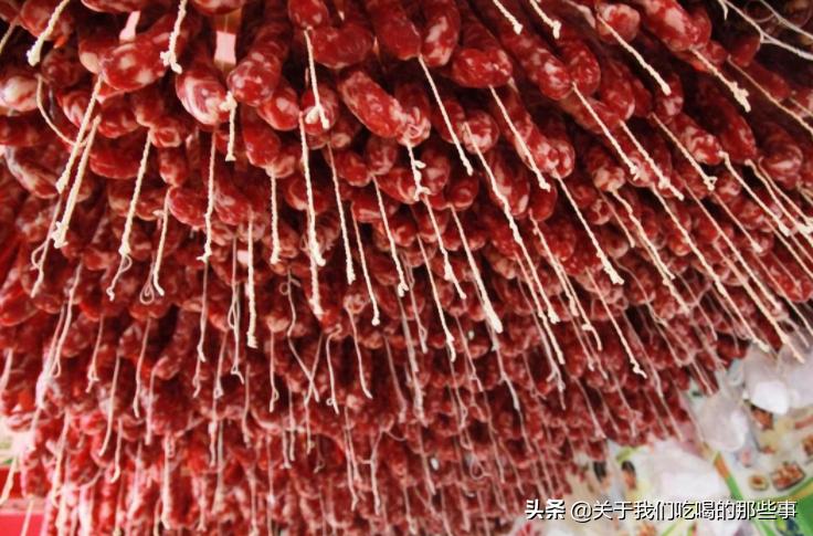 自己家里腌制的香肠发霉了怎么办,香肠灌好直接放冰箱风干好吗