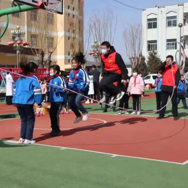 春风里的追“锋”人|以“爱”之名，宝鸡团市委学雷锋志愿服务活动走进陇县