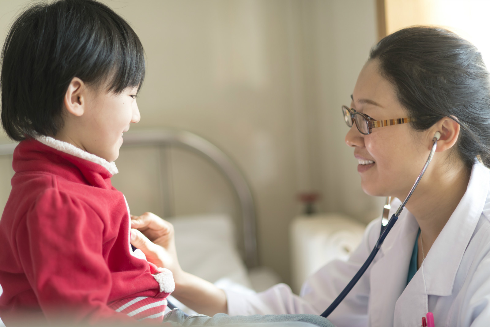 清风散热散治疗小儿风热性感冒？中医仅靠这一方子靠谱吗？