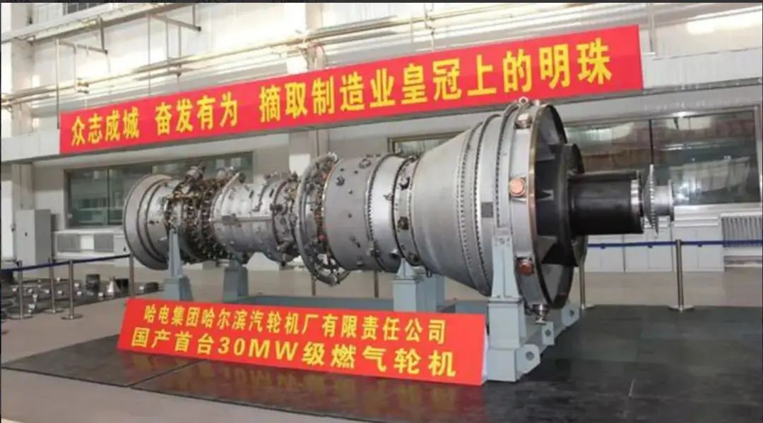 055万吨巡洋舰，15万匹马力澎湃动力，中国海军，终于扬眉吐气