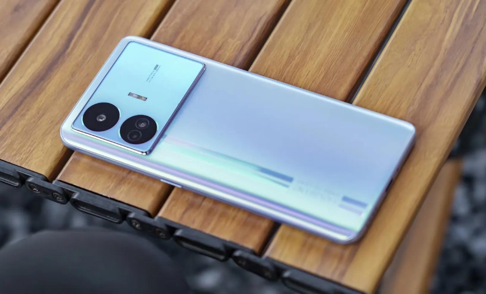 3000多元12+256g手机最值得入手,1500元预算这两款手机性价比超高