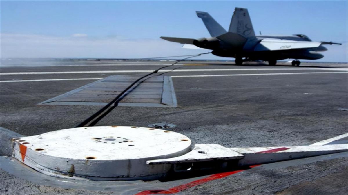 中国航母舷号19号和20号,舷号20和21的航母