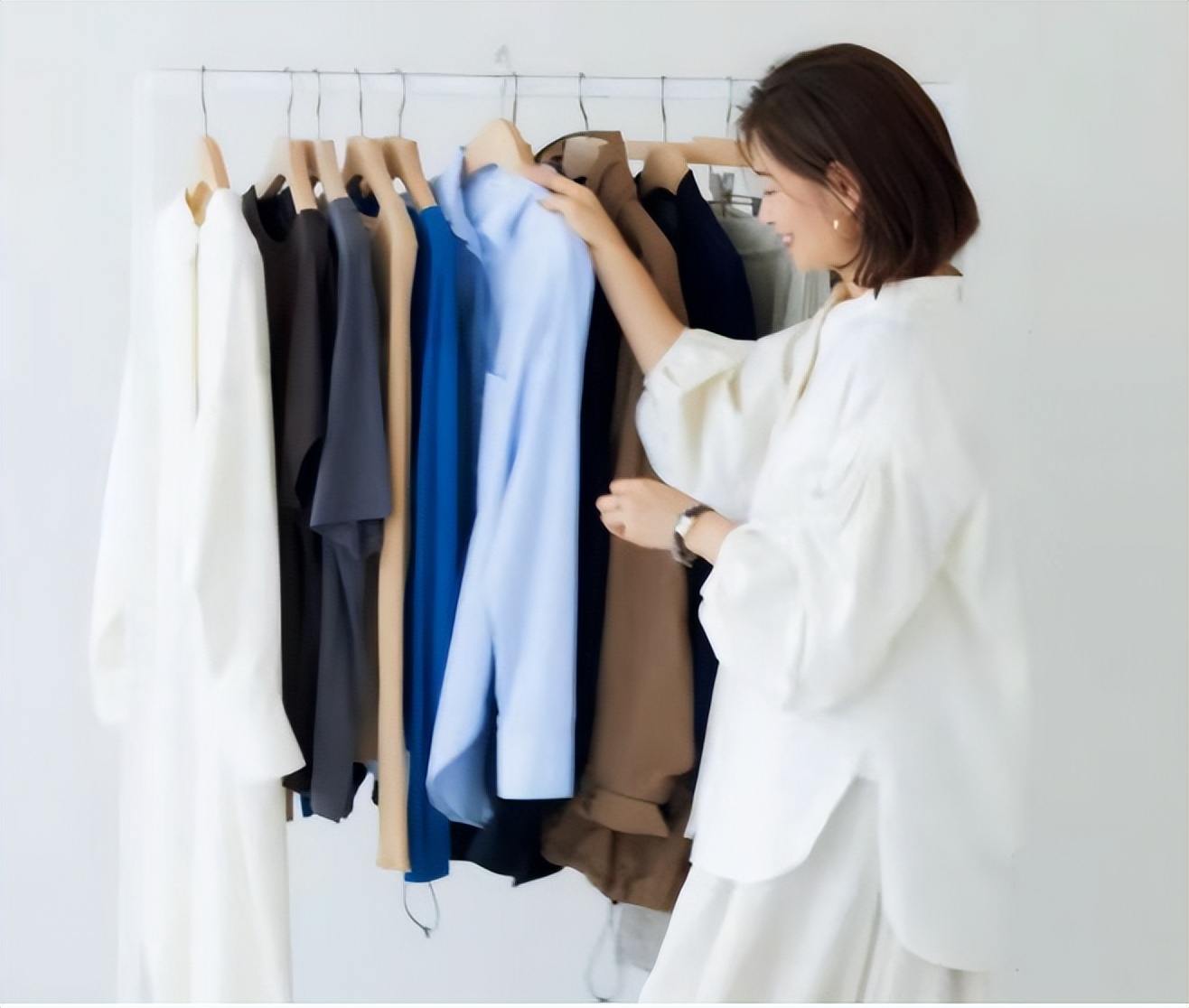 秋天穿搭推荐衣服日常,一周穿搭不重样秋天穿什么